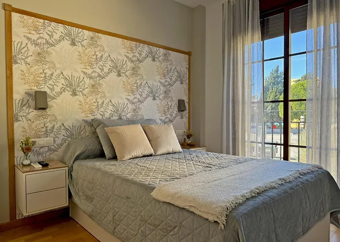 Apartment Antique Muralla - Ole Solutions *