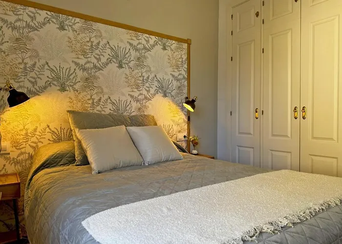 Antique Muralla - Ole Solutions * Jerez de la Frontera