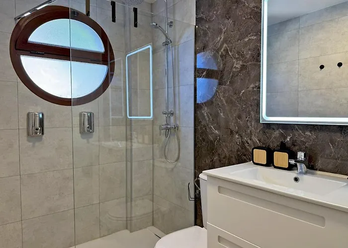 Apartment Antique Muralla - Ole Solutions