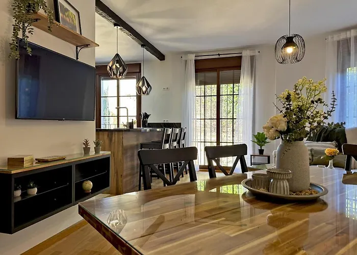 Antique Muralla - Ole Solutions Apartment *