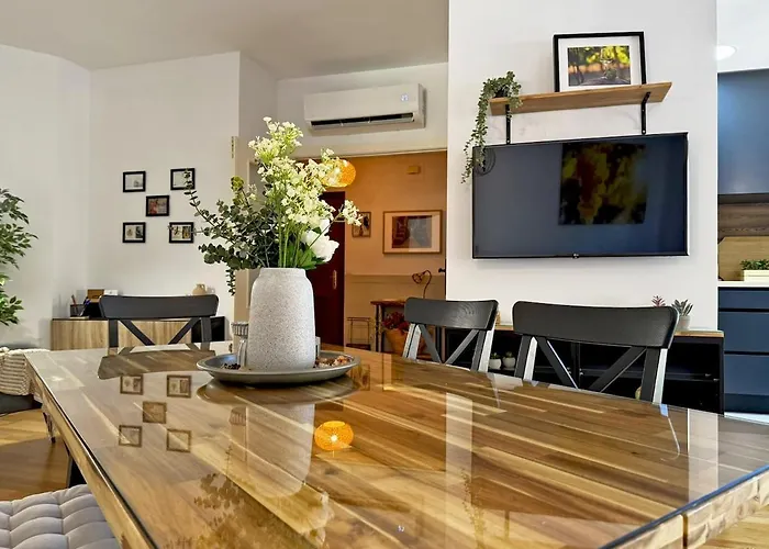 Apartment Antique Muralla - Ole Solutions *